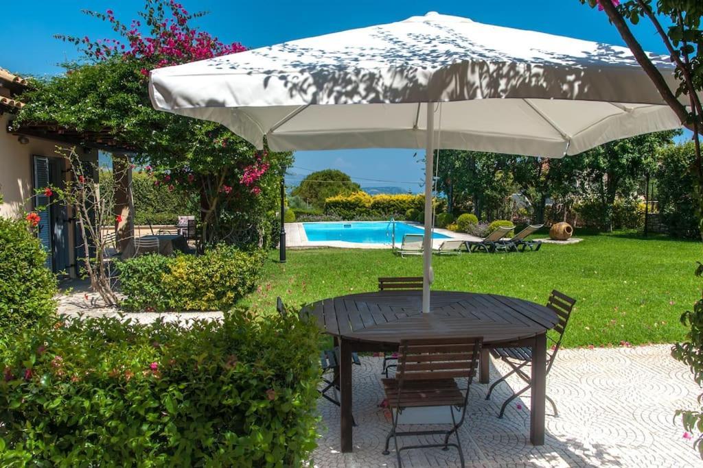 Villa Loukia Спартия Экстерьер фото